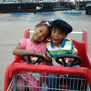 Meet your Posher, Emanuel